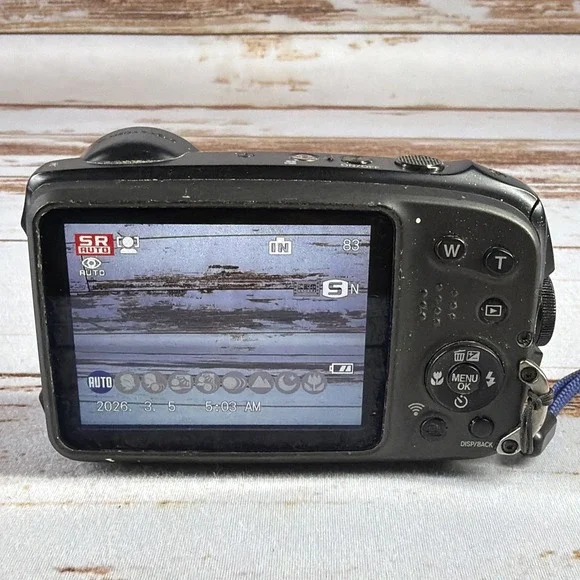 Fujifilm FinePix XP120 16.4MP Waterproof Digital Camera TESTED WORKS GREAT
